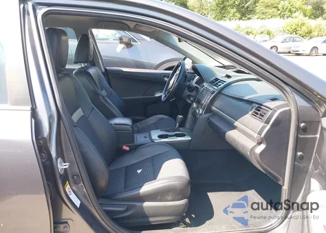 2012 Toyota Camry Se z USA, uszkodzony, nr VIN 4T1BF1FK3CU149274